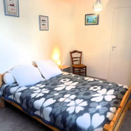 Sur Gironde - Maison Avec Grand Jardin Proche Centre *