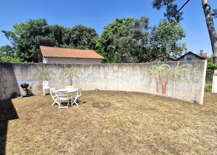 Sur Gironde - Maison Avec Grand Jardin Proche Centre